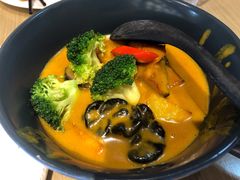 时尚咖喱-菩提树·素食餐厅(汇智国际商业中心店)