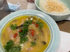 -康师傅私房牛肉面(马泉营奥莱店)