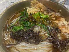 -雙冲柳州螺蛳粉&酸嘢&桂林米粉(簋街店)