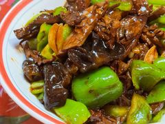 -闯关东东北农家菜(崂山石老人店)