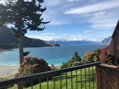 -Lake Hawea Hotel