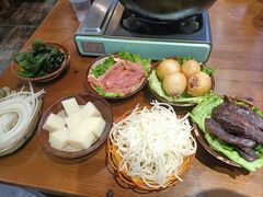 -黔有有贵州酸汤夺夺粉火锅(五味十字店)