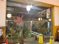 -三道苗苗鱼·美蛙黄辣丁(八里店)