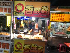 -六合夜市