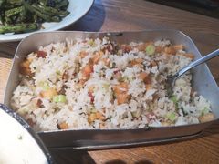 -蜜桃餐厅·伴山(湖滨商业街店)