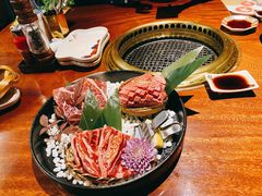 -肉魁屋·烧肉·烧鸟·酒场(高新店)