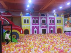 -嗨皮儿童乐园(万福广场店)