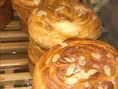 老面手撕包-昆明冠生园·蛋糕·面包(南强街店)