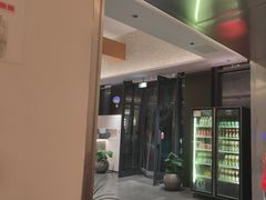 -肥肥虾庄·金牌油焖大虾(汉口城市广场店)