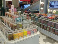 零售区-张秉贵糖果专柜(北京市百货大楼店)