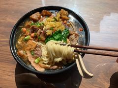 -阿芬卤面(花巷店)