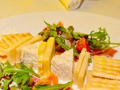 -Mogul Eatery·大亨餐酒馆