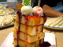 -街角等你.大连海鲜烧烤.经典铁板海鲜串(西安路店)