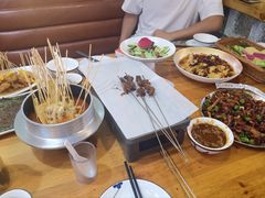 -六福烧烤酒馆(秦隆步行街店)