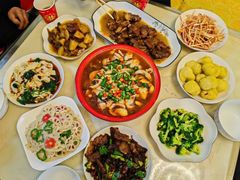 -天鹅到家·保姆月嫂育儿嫂(总店)