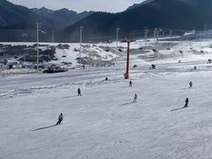 -丝绸之路山地度假区滑雪场