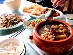 野生菌汽锅鸡-小厨子私房菜·云南美食店