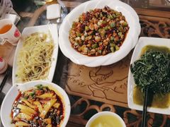 -华冠悠岚·庭院餐厅(青城后山店)