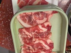 -四囍码头海鲜烧烤自助火锅(外滩南京东路悦荟广场店)