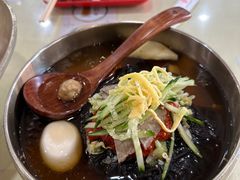 -服务大楼冷面(延大店)