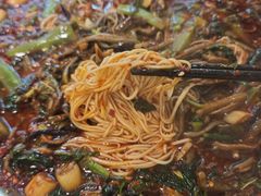 -乐山第一家临江鳝丝(茶坊路店)