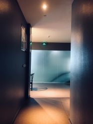 -奈瑞儿美颜美养SPA