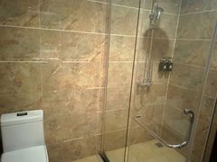 -怡华威斯达酒店(重庆医科大学附属儿童医院店)