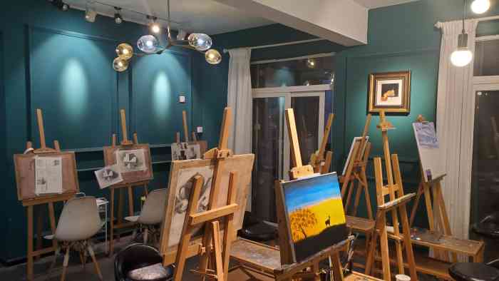 清和油画·艺术美学工作室(光谷店)-"环境很好 里面的92很可爱 老师