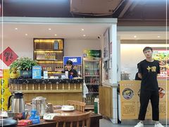 大堂-张氏父子常德肠子馆(贺龙店)