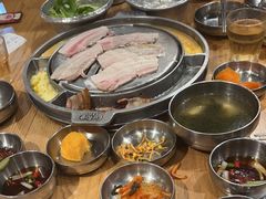 -姜虎东白丁烤肉(虹桥天地店)