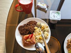 -广州天河希尔顿酒店