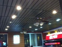 大堂-顶顶红石锅拌饭(步行东街店)