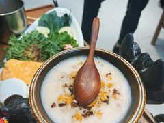 -老牌坊云南鱼豆花火锅(哈西万达店)