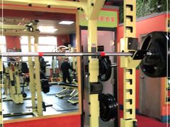 -英特健身俱乐部