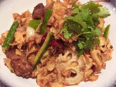 -半岛公馆(淞兴西路店)