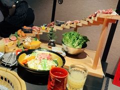 -山川小町·极番烧肉(新地假日广场店)
