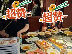 -老牌坊云南鱼豆花火锅(哈西万达店)