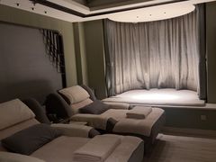 -浅深(世茂滨江精品店)
