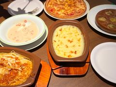 -萨莉亚意式餐厅(百联徐汇店)