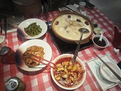 -辣小鲜·南昌大排档(船山路店)