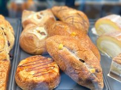 -星巴克臻选(莘庄仲盛店)