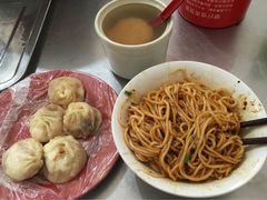 拌粉、汤包-高师傅特色米粉汤包(建设路店)