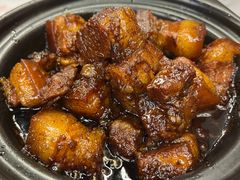瓦罐红烧肉-堂瓦里·33年传统赣菜(第一街区店)