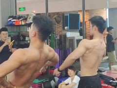 -豪思成DK健身私教连锁(凯乐国际店)