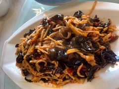 -老六饭店(翠通路店)