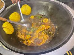 -人民公社铁锅炖·东北菜(卫国道店)