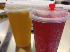 -蓉三少冒烤鸭·四川小吃集(北京首店)