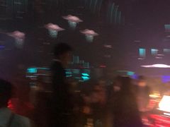 -SPACE(欢乐颂购物中心店)