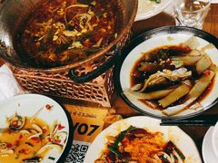 -隔壁老王·家常云南菜(花巷店)