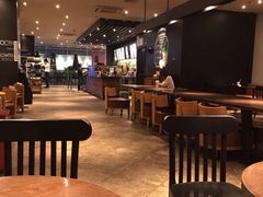 大堂-星巴克臻选(上海长风大悦城店)